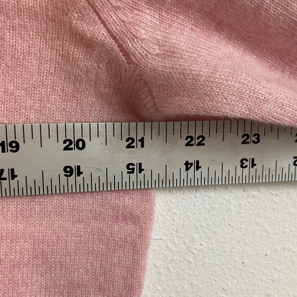 J. Crew Women's Cashmere relaxed crewneck sweater‎ Hthr Blossom XS - Picture 3 of 6